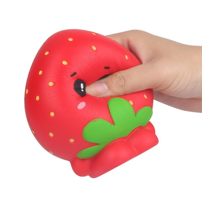 草莓小人   